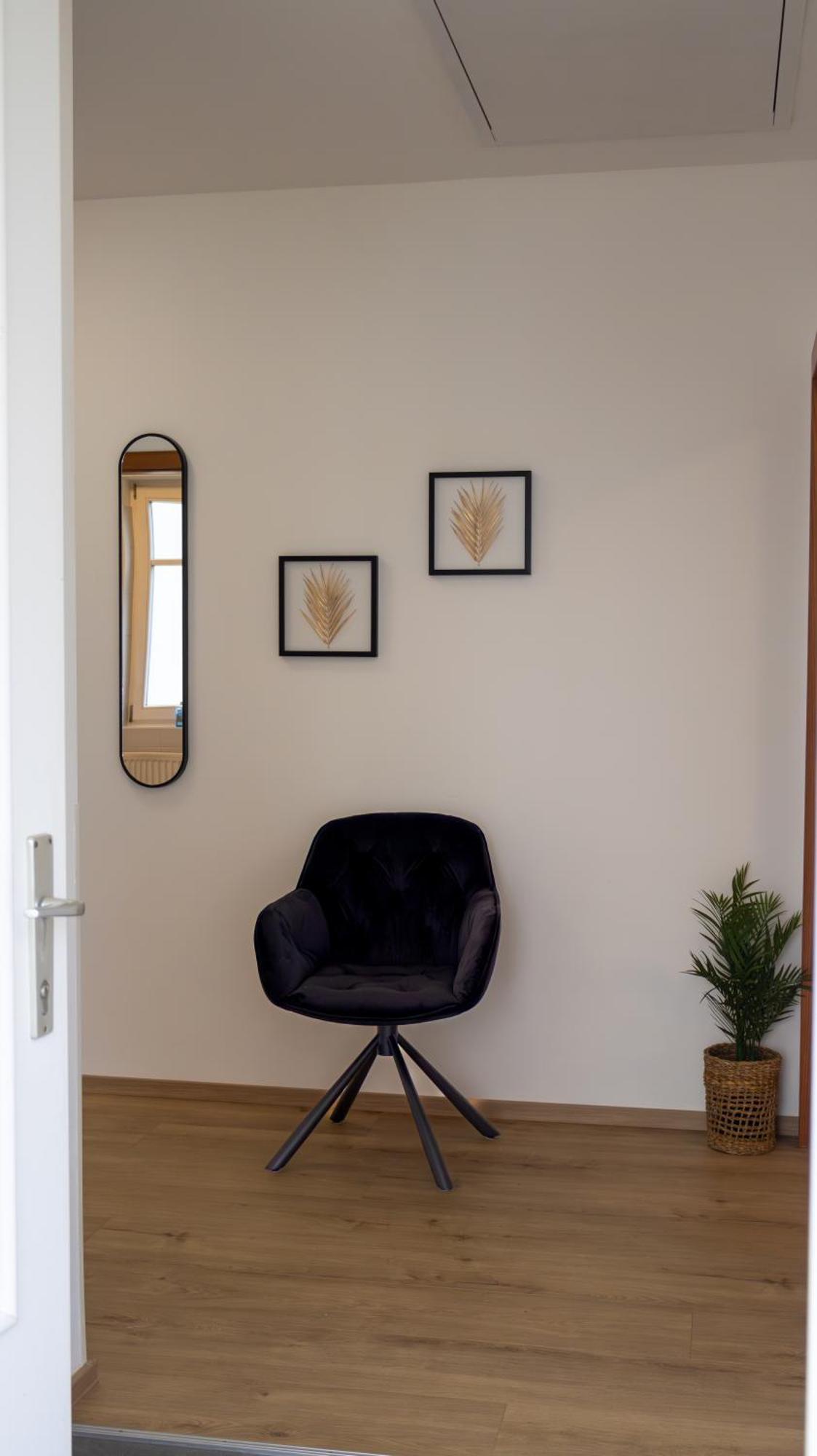 Flat Bull Appartement Mit Garten Sankt Lorenzen bei Knittelfeld ภายนอก รูปภาพ